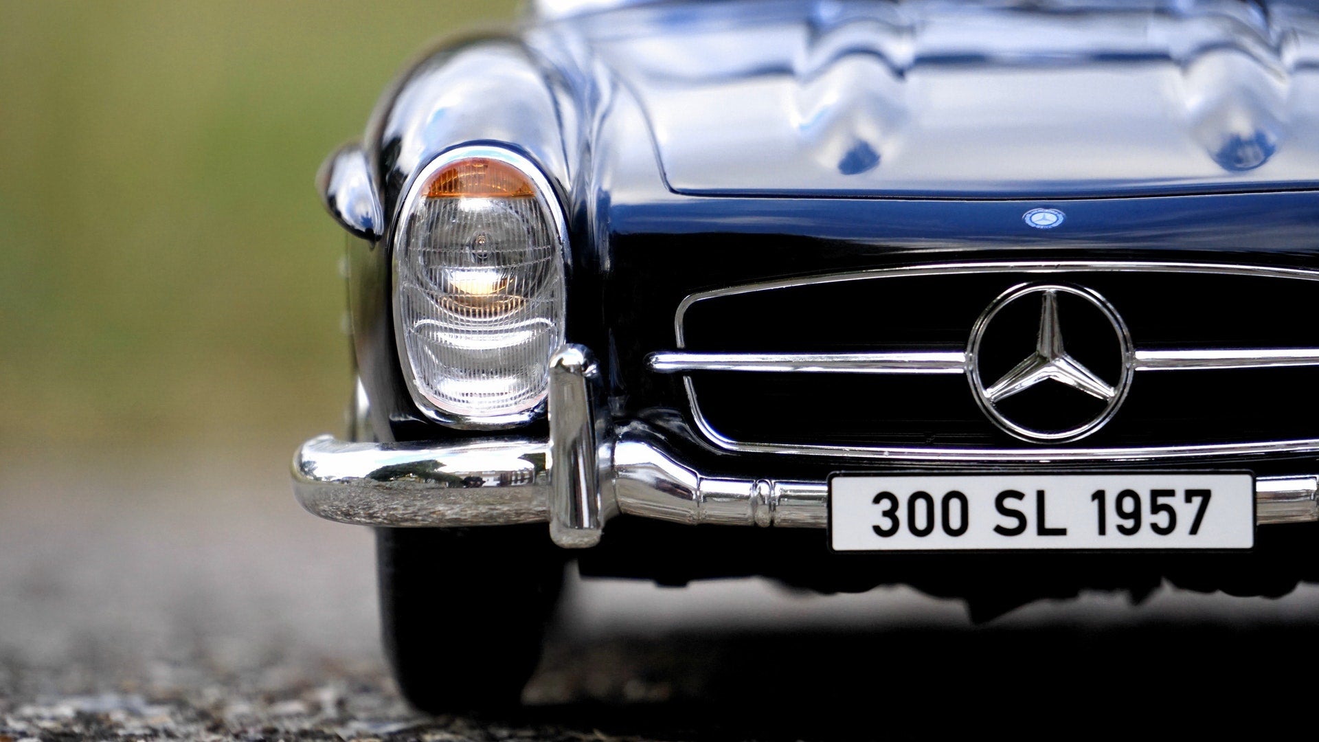 Mercedes